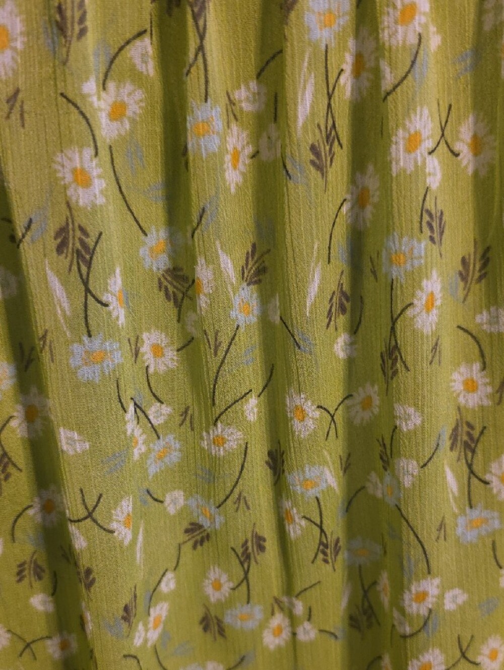 LC Lauren Conrad green ditsy floral blouse - Picture 8 of 8